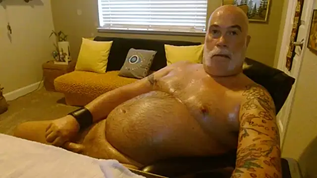 musclebearnips Webcamshow