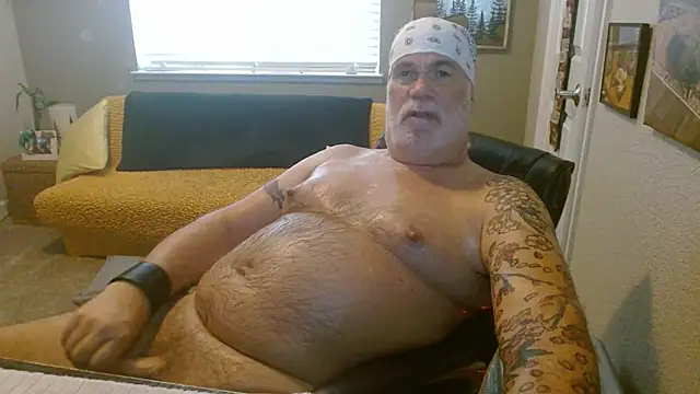 musclebearnips' Webcam Show