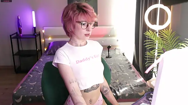_Moonlight_t's Live XXX Chat
