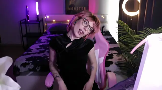 _Moonlight_t's Live XXX Chat