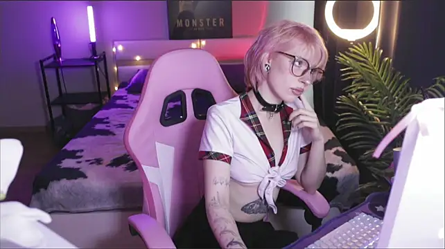 _Moonlight_t live XXX chat