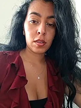 Luianna live XXX chat