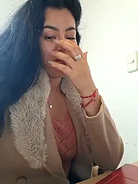 Chat +18 de Luianna ao vivo