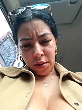 Luianna's Webcam Show