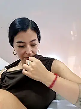 Czat XXX na żywo – Luianna
