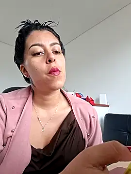 دردشة Luianna الجنسية المباشرة
