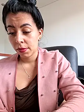 Luianna Chat XXX in diretta