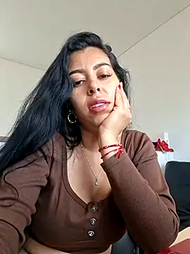 Luianna's Live XXX Chat