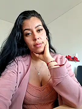Luianna: απευθείας συνομιλία ΧΧΧ
