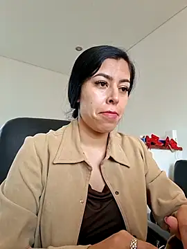 Luianna live XXX chat