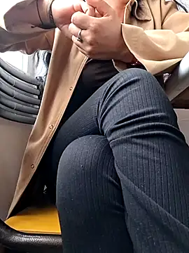 Luianna Adlı Modelin Canlı XXX Sohbeti