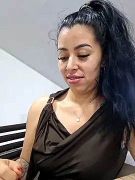 Luianna's Live XXX Chat