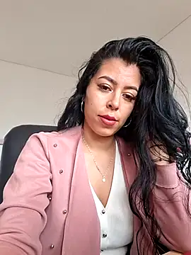 Luianna Obrolan Langsung XXX