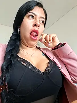 Chat +18 de Luianna ao vivo