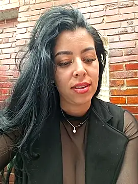 Sembang XXX Secara Langsung Luianna