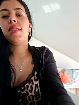 Luianna Chat XXX in diretta