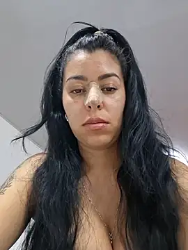 Chat +18 de Luianna ao vivo