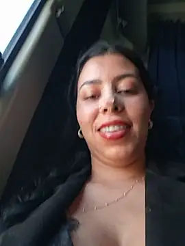 Luianna Live XXX-Chat