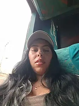 Luianna Chat XXX in diretta