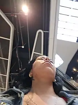 Show modela Luianna na web-kameri