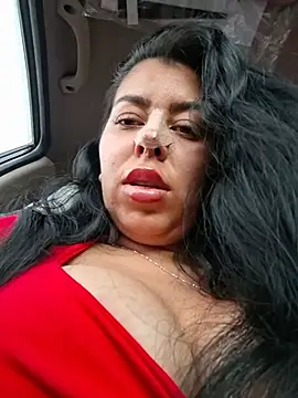 Luianna webcam show