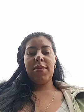 Luianna Adlı Modelin Web Kamerası Şovu