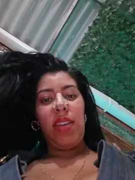 Luianna's Webcam Show