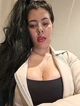Luianna's Webcam Show