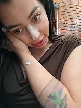 Luianna Webcamshow