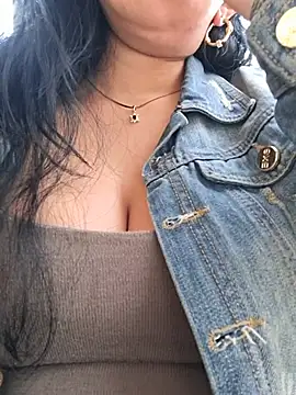 Show modela Luianna na web-kameri