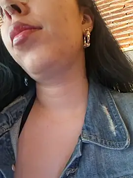 Živý XXX chat Luianna