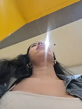 Luiannan Live XXX chat