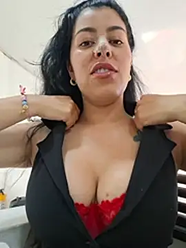 Luianna Webcam-Show