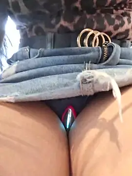 Luianna's Webcam Show