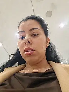 Luianna's Webcam Show