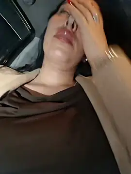 Luianna Chat XXX in diretta