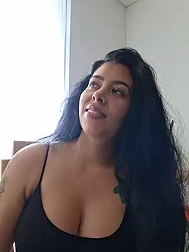 Luianna webcam show