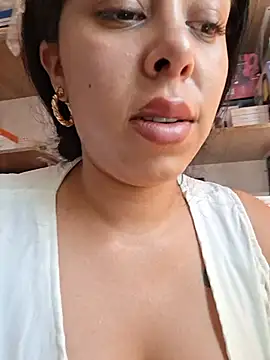 Luianna: вебкам-шоу