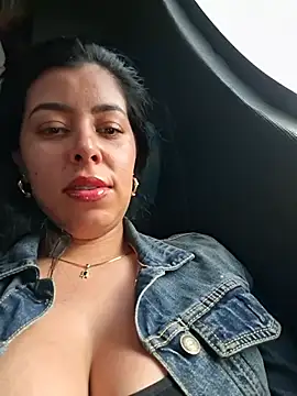 Luianna Webcamshow