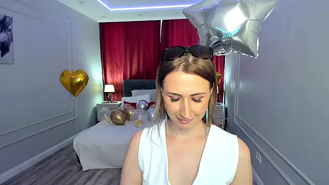 PassionGlow Adlı Modelin Canlı XXX Sohbeti