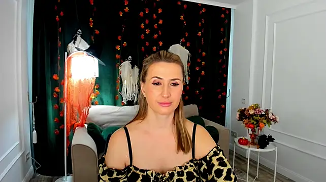 PassionGlow's Live XXX Chat