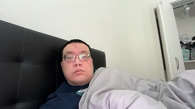 happynewyear111222 Pertunjukan Webcam