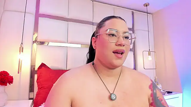 Chat +18 de elizavenus ao vivo