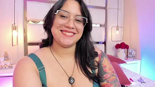 elizavenusn Live XXX chat