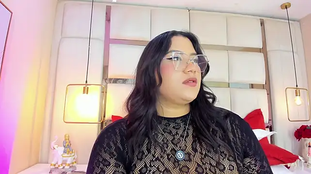 Chat +18 de elizavenus ao vivo