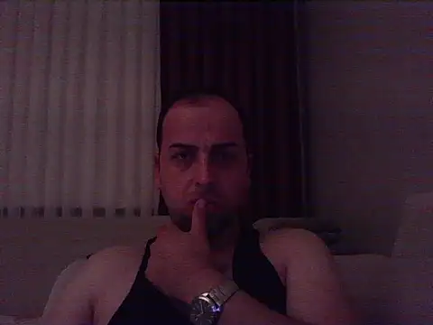 Yldrmm_9553 Adlı Modelin Web Kamerası Şovu