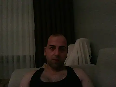 Yldrmm_9553 Adlı Modelin Web Kamerası Şovu