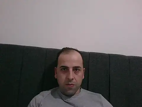 Yldrmm_9553 Adlı Modelin Web Kamerası Şovu