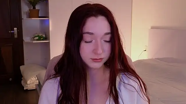 YasmineWest's Live XXX Chat