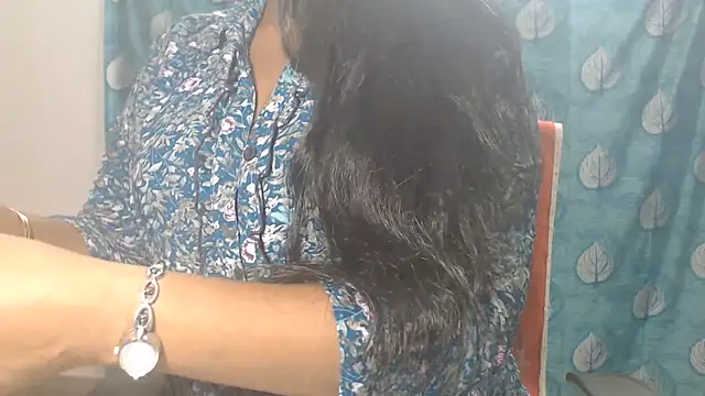 Sophia_your's Live XXX Chat